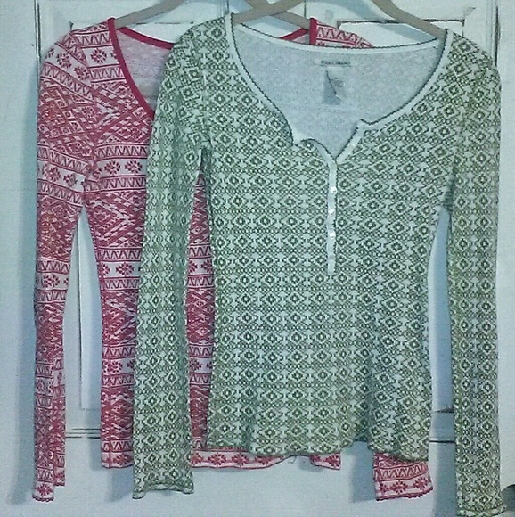 Lucky Brand Tops - 💋3/$15 Pair Lucky Brand Thermal Shirts Sz XSmall
